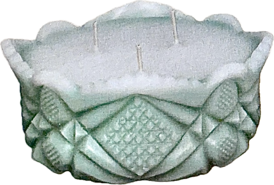 🕯️ Floating Berry Bowl – Triple Wick Sculpted Wax Candle